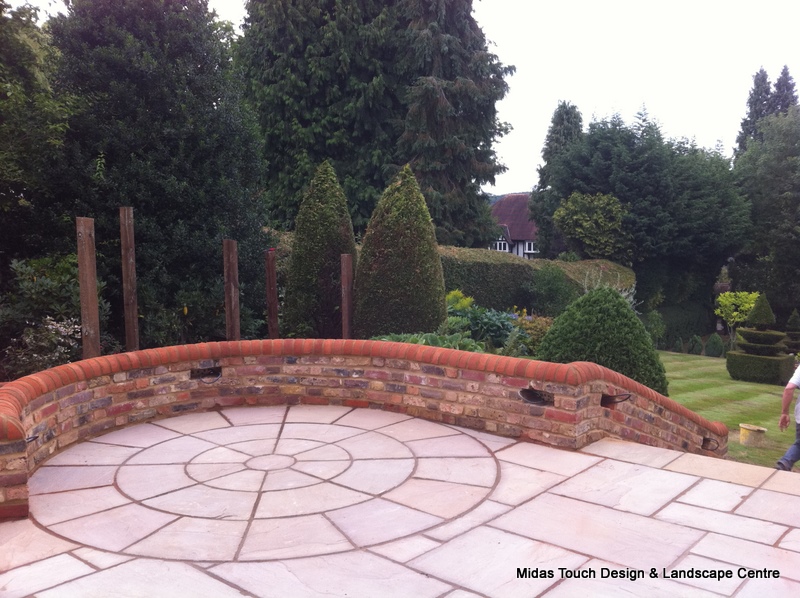 Midas Touch Landscapes - Hertfordshire landscaping, driveways, patios and paving projects