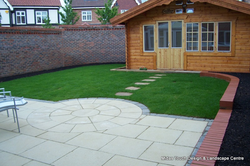 Midas Touch Landscapes - Hertfordshire landscaping, driveways, patios and paving projects