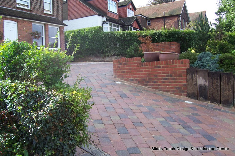 Midas Touch Landscapes - Hertfordshire landscaping, driveways, patios and paving projects