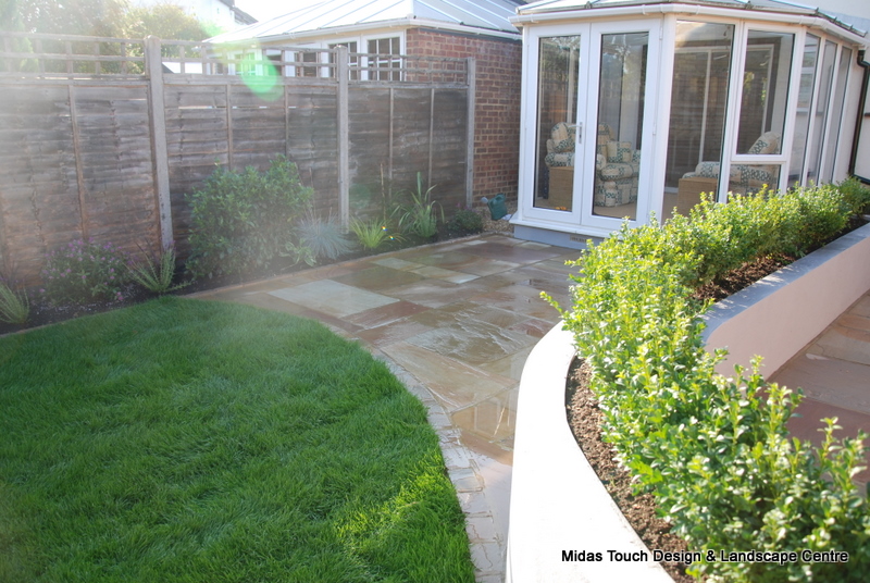 Midas Touch Landscapes - Hertfordshire landscaping, driveways, patios and paving projects