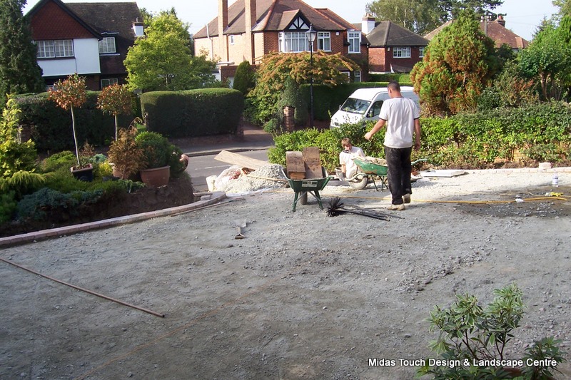 Midas Touch Landscapes - Hertfordshire landscaping, driveways, patios and paving projects