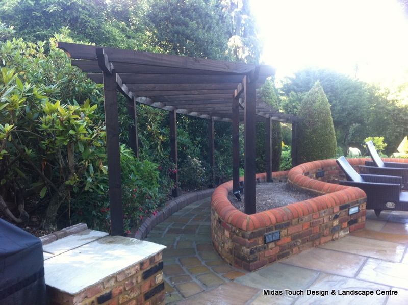 Midas Touch Landscapes - Hertfordshire landscaping, driveways, patios and paving projects