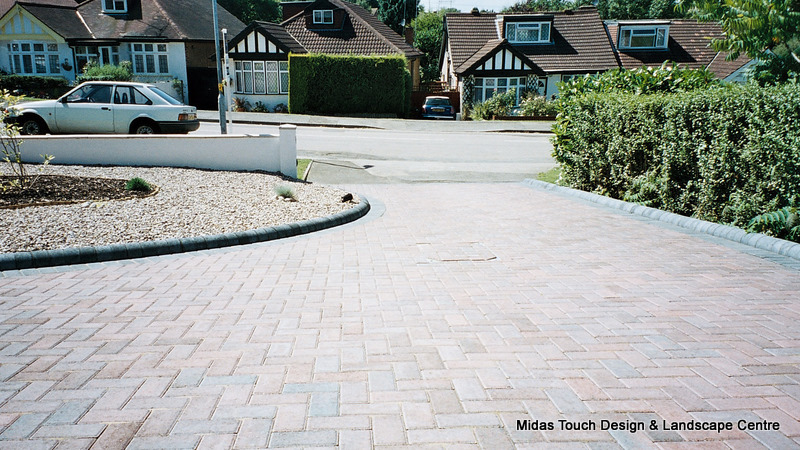 Midas Touch Landscapes - Hertfordshire landscaping, driveways, patios and paving projects