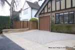 Natural stone brick walls with crease tile to finish